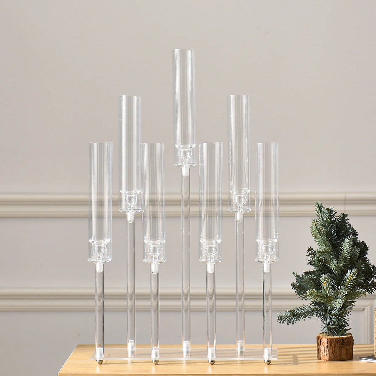 VINCIGANT Seven Arm Acrylic Candelabra for Weddings and Home Decor