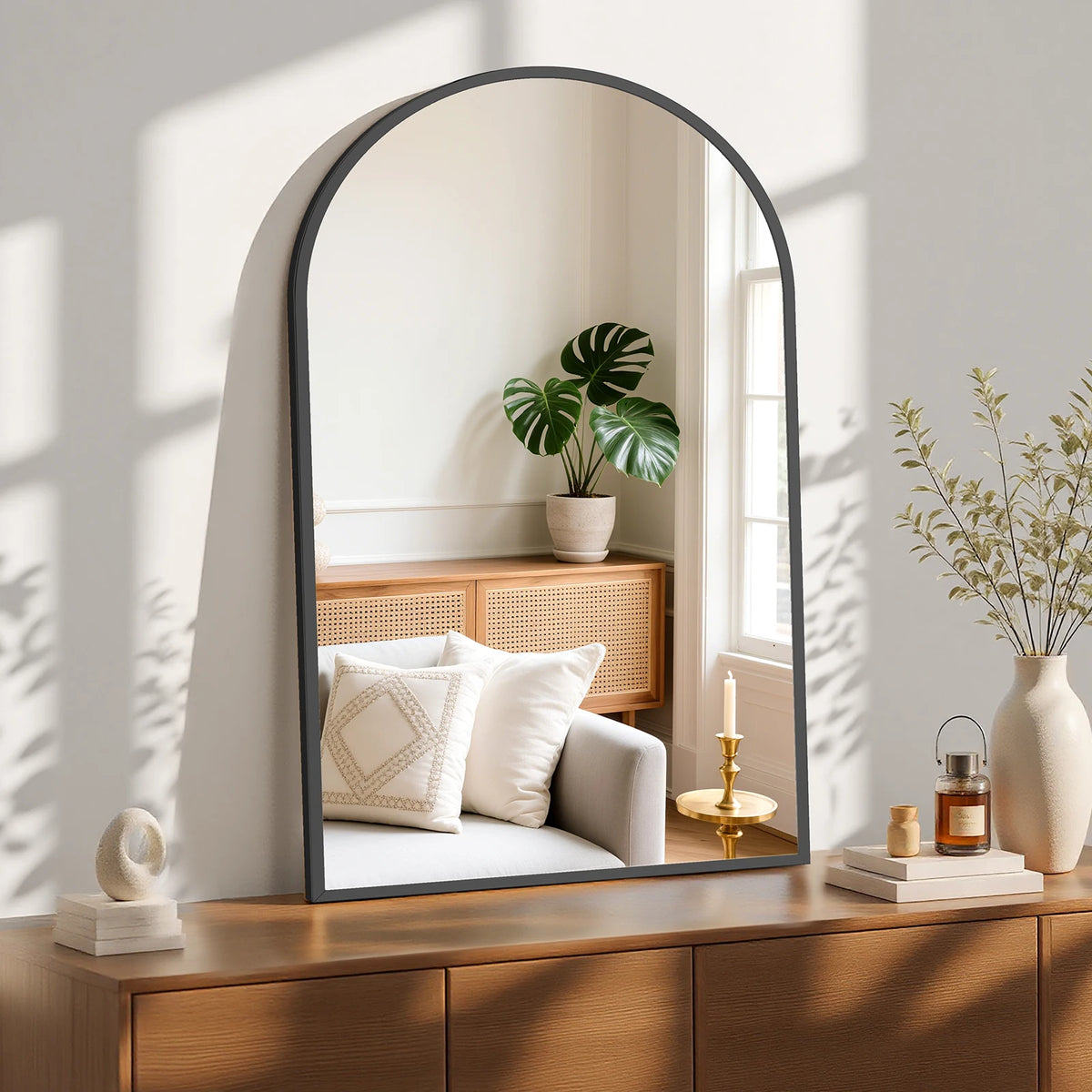 MCQ Arched Bathroom Vanity Mirror With Aluminum Frame Wall Mounted